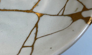 From the exhibition “Asobi” by Kuh Kintsugi Workshop